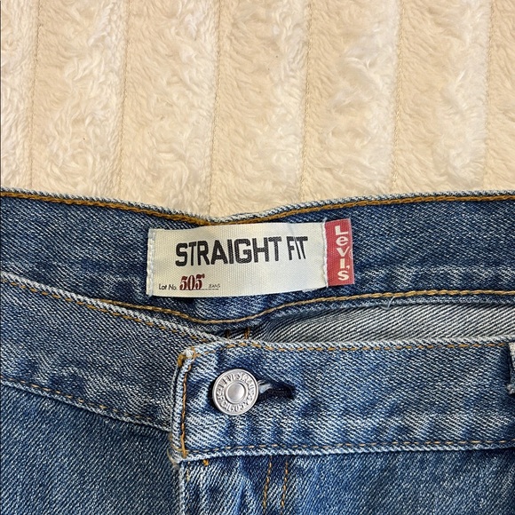Levi’s 505 Men's Straight Fit Blue Jeans - Picture 4 of 14